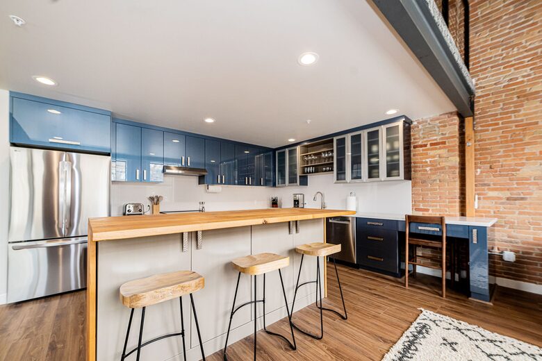 Downtown Ogden Escape Steps from Historic 25th Street - Ogden, Utah