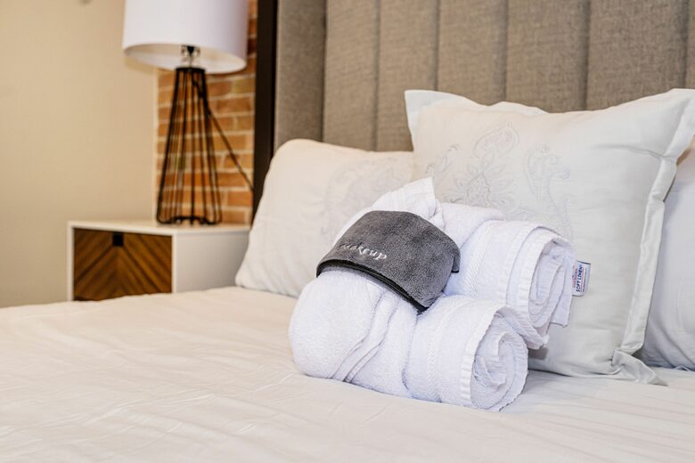 Downtown Ogden Escape Steps from Historic 25th Street - Ogden, Utah