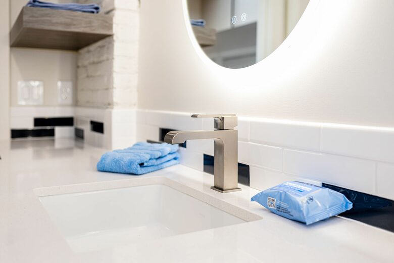 Downtown Ogden Escape Steps from Historic 25th Street - Ogden, Utah