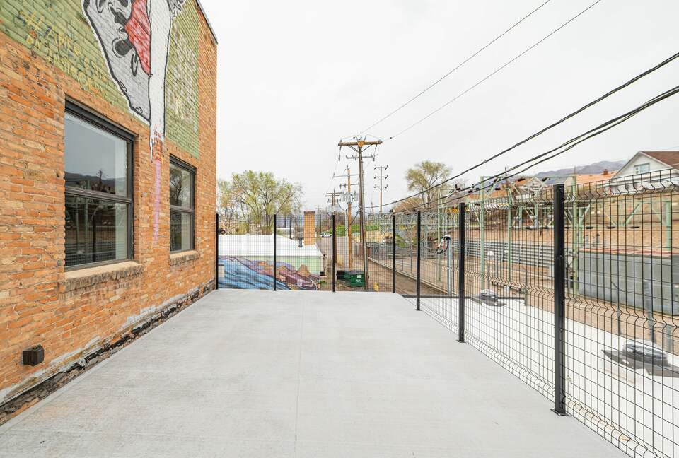 Downtown Ogden Escape Steps from Historic 25th Street - Ogden, Utah
