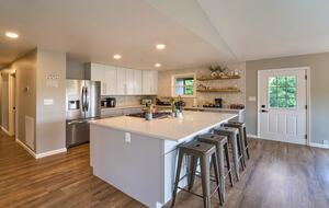 Elevated Elegance in the Smokies - Sevierville, Tennessee