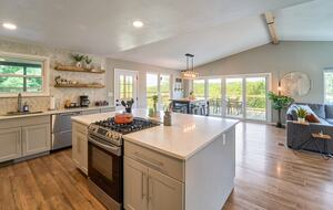 Elevated Elegance in the Smokies - Sevierville, Tennessee