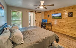 Elevated Elegance in the Smokies - Sevierville, Tennessee