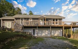 Elevated Elegance in the Smokies - Sevierville, Tennessee