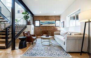 Warm and Stylish Denver Escape Close to Washington Park & Pearl Street - Denver, Colorado