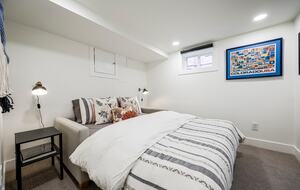 Warm and Stylish Denver Escape Close to Washington Park & Pearl Street - Denver, Colorado