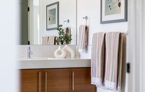 Warm and Stylish Denver Escape Close to Washington Park & Pearl Street - Denver, Colorado