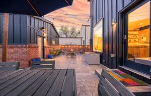 Warm and Stylish Denver Escape Close to Washington Park & Pearl Street - Denver, Colorado