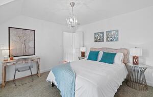 Spacious Wine Country Escape with Luxe Outdoor Living - Purcellville, Virginia