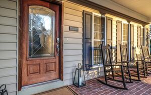 Spacious Wine Country Escape with Luxe Outdoor Living - Purcellville, Virginia