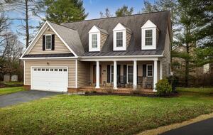 Spacious Wine Country Escape with Luxe Outdoor Living - Purcellville, Virginia