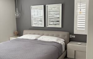 Oceanfront Escape in Exclusive Caves Point Community - Nassau, Bahamas