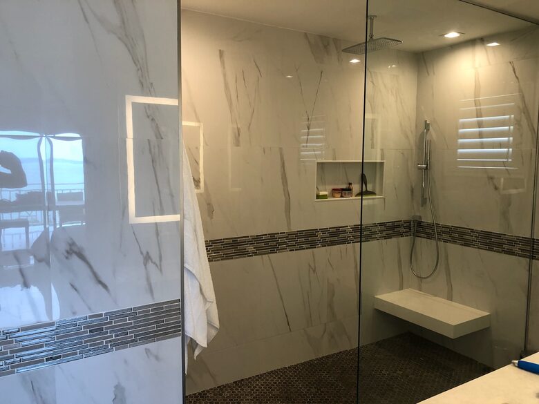 Oceanfront Escape in Exclusive Caves Point Community - Nassau, Bahamas