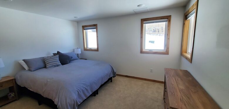 King Bedroom 2