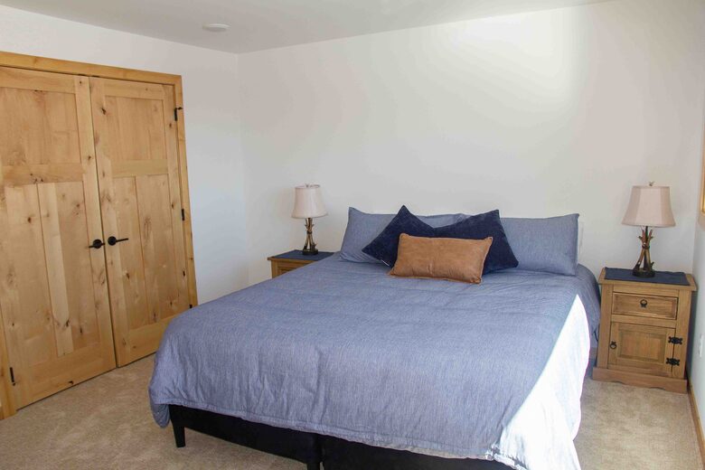 King Bedroom 1 with views of Mt CB