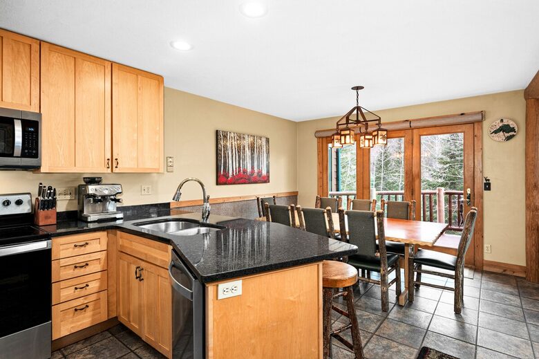 North Shore Escape with Moose Mountain Views - Lutsen, Minnesota