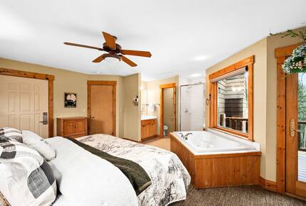 North Shore Escape with Moose Mountain Views - Lutsen, Minnesota