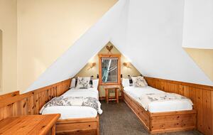 North Shore Escape with Moose Mountain Views - Lutsen, Minnesota