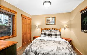 North Shore Escape with Moose Mountain Views - Lutsen, Minnesota