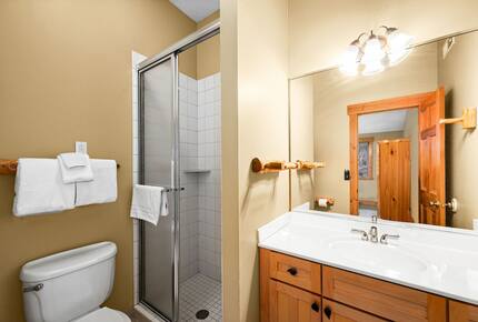 North Shore Escape with Moose Mountain Views - Lutsen, Minnesota