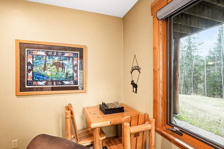North Shore Escape with Moose Mountain Views - Lutsen, Minnesota