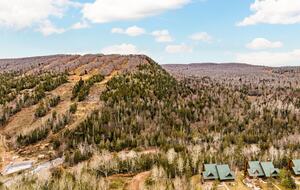 North Shore Escape with Moose Mountain Views - Lutsen, Minnesota