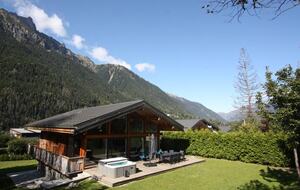 Chalet Gloribel | In the heart of the French Alpes - Chamonix-Mont-Blanc, France