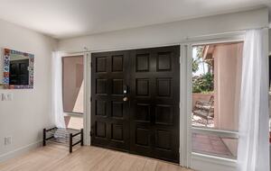 Sunlit Two-Story Escape Near Old Town Scottsdale - Scottsdale, Arizona