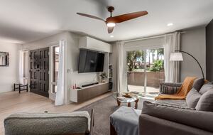 Sunlit Two-Story Escape Near Old Town Scottsdale - Scottsdale, Arizona