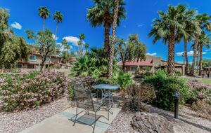Sunlit Two-Story Escape Near Old Town Scottsdale - Scottsdale, Arizona