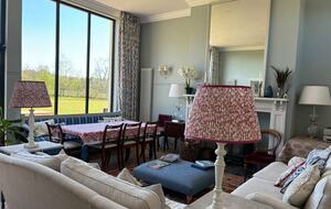 Elegant Countryside Retreat Near Royal Portrush with Hot Tub & Annex - Limavady, United Kingdom