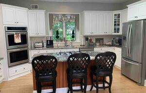 Elegant Escape with Pool in Saratoga’s Premier Neighborhood - Saratoga Springs, New York