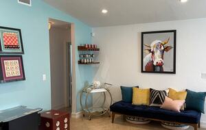 A Vibrant Retreat Near Naples Beach - Naples, Florida