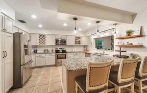 Villa Costa-- NAPLES Florida- Walk to Beach House - Naples, Florida