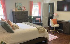 Villa Costa-- NAPLES Florida- Walk to Beach House - Naples, Florida