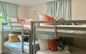 Villa Costa-- NAPLES Florida- Walk to Beach House - Naples, Florida