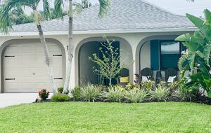Villa Costa-- NAPLES Florida- Walk to Beach House - Naples, Florida