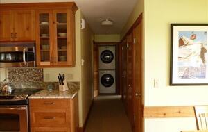 Jackson Hole Alpine Escape Ski in/ Ski & Resort Access - Wilson, Wyoming