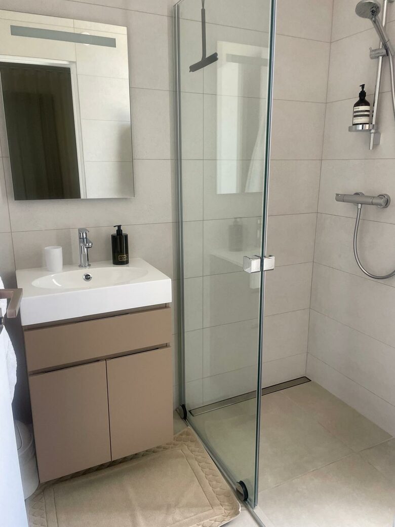 Villa Marsanne | Elegant Private Estate with Panoramic Bay Views - Cap D'Antibes, France