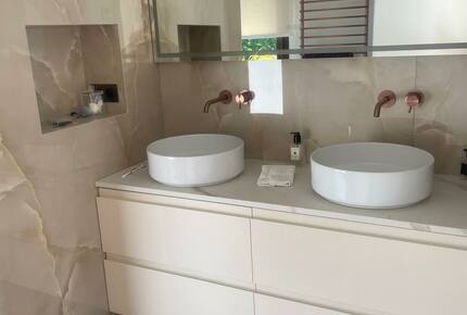 Villa Marsanne | Elegant Private Estate with Panoramic Bay Views - Cap D'Antibes, France