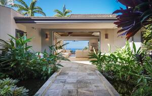 Ultra-Luxury Living on the Kona Coast - Kealakekua, Hawaii