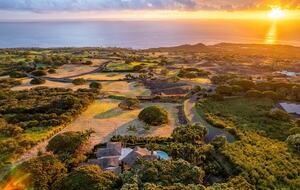 Ultra-Luxury Living on the Kona Coast - Kealakekua, Hawaii