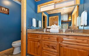 Altitude Adjustment - Lake and Slopes Getaway - Big Bear Lake, California