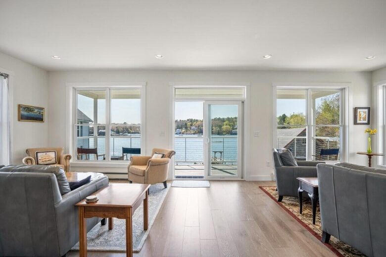 The Boathouse Theater Residence - Boothbay Harbor, Maine