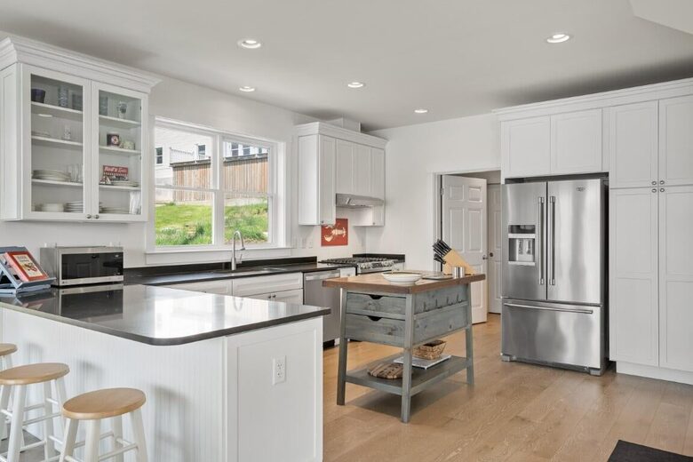 The Boathouse Theater Residence - Boothbay Harbor, Maine