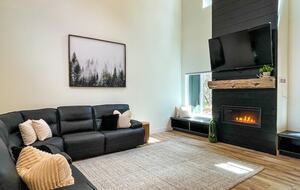 Forest Haven Near Yellowstone with Lake & Trail Access - Island Park, Idaho