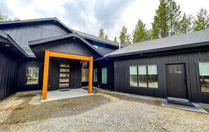 Forest Haven Near Yellowstone with Lake & Trail Access - Island Park, Idaho