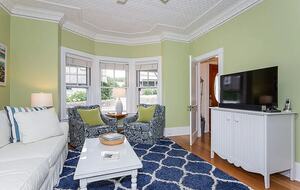 Charming Cottage Escape in the Heart of Nantucket - Nantucket, Massachusetts