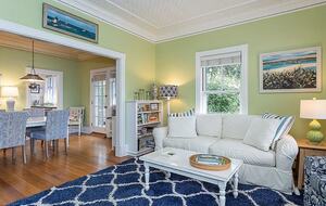 Charming Cottage Escape in the Heart of Nantucket - Nantucket, Massachusetts