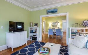 Charming Cottage Escape in the Heart of Nantucket - Nantucket, Massachusetts